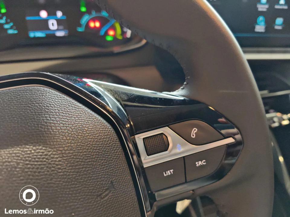 peugeot-208-2025-eletrico-0cc