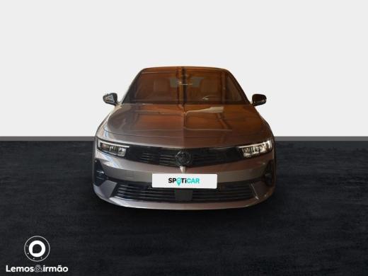 opel-astra-2025-gasolina-1199cc