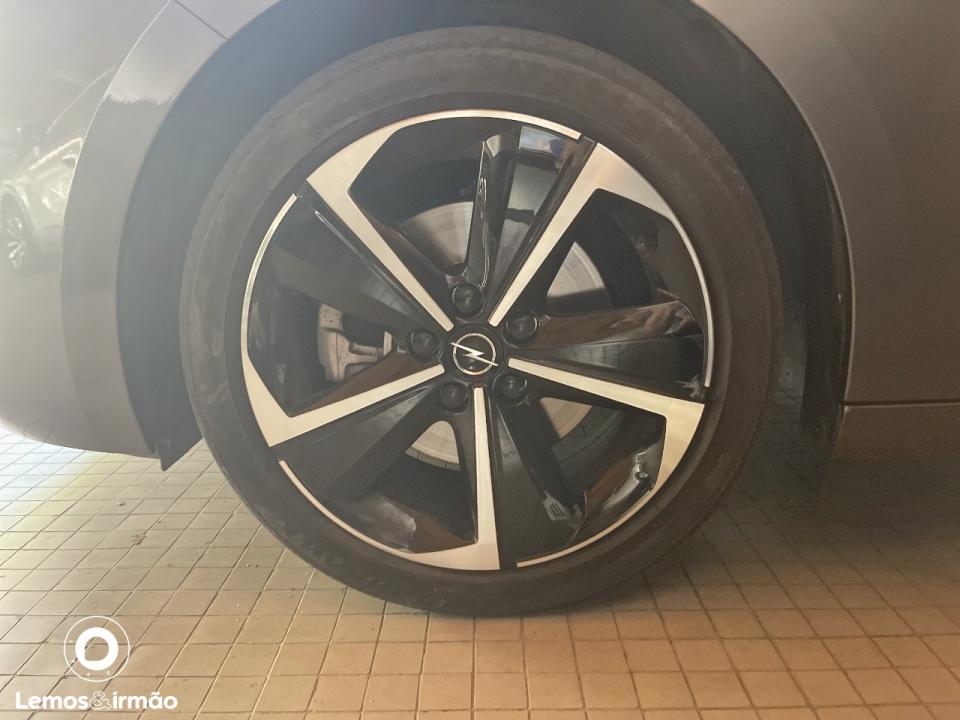 opel-astra-2025-gasolina-1199cc