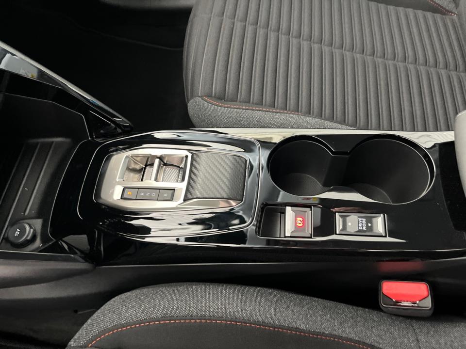 peugeot-208-2023-eletrico-0cc