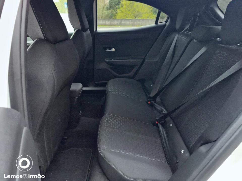 opel-mokka-2025-gasolina-1199cc