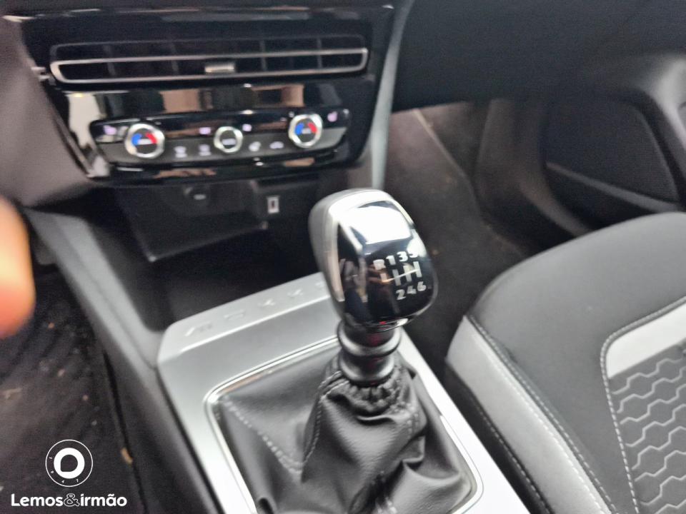 opel-mokka-2025-gasolina-1199cc