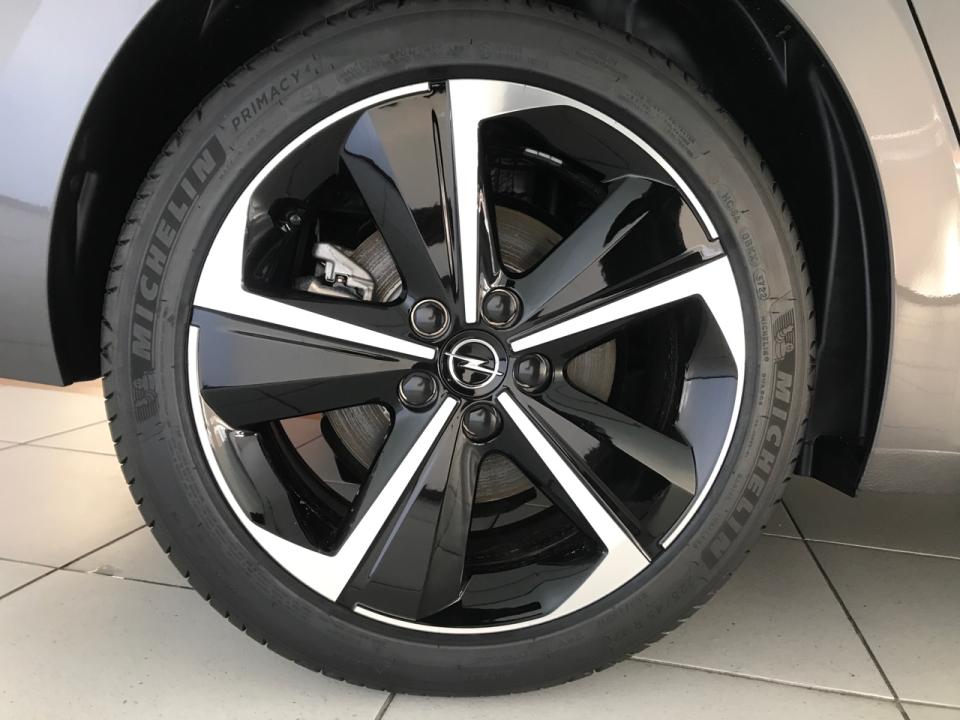 opel-astra-2023-gasolina-1598cc