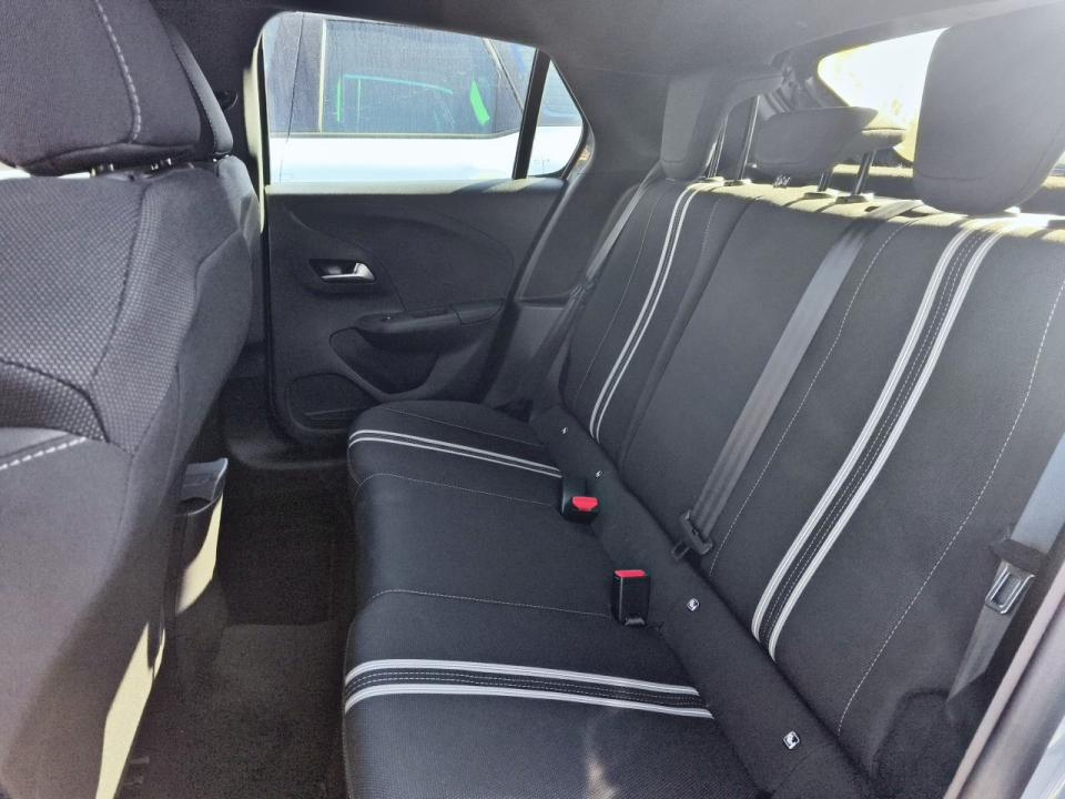 opel-corsa-2025-gasolina-1199cc