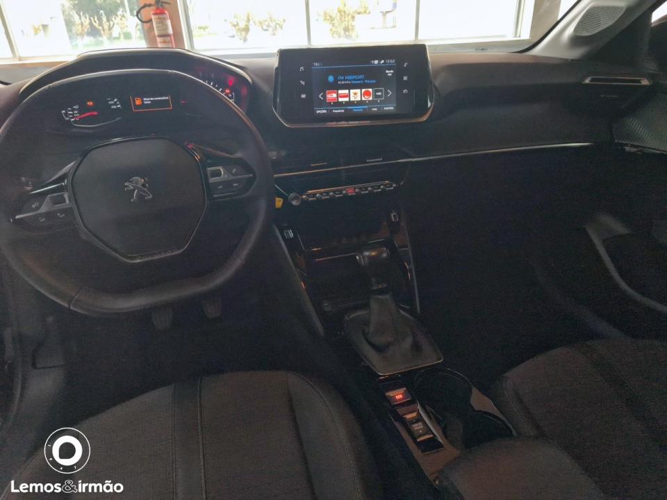 peugeot-208-2022-diesel-1499cc