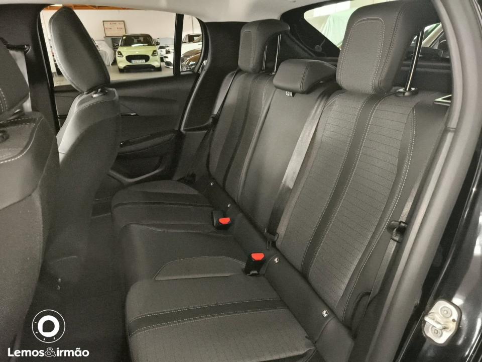 peugeot-208-2022-diesel-1499cc