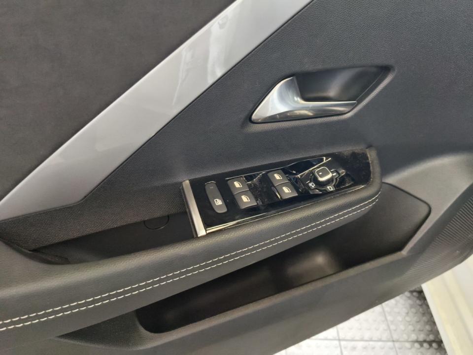 opel-astra-2024-gasolina-1199cc