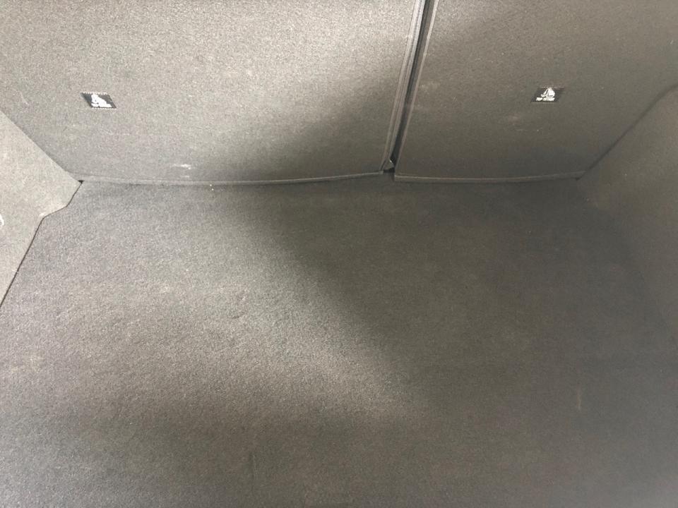 peugeot-208-2023-gasolina-1199cc