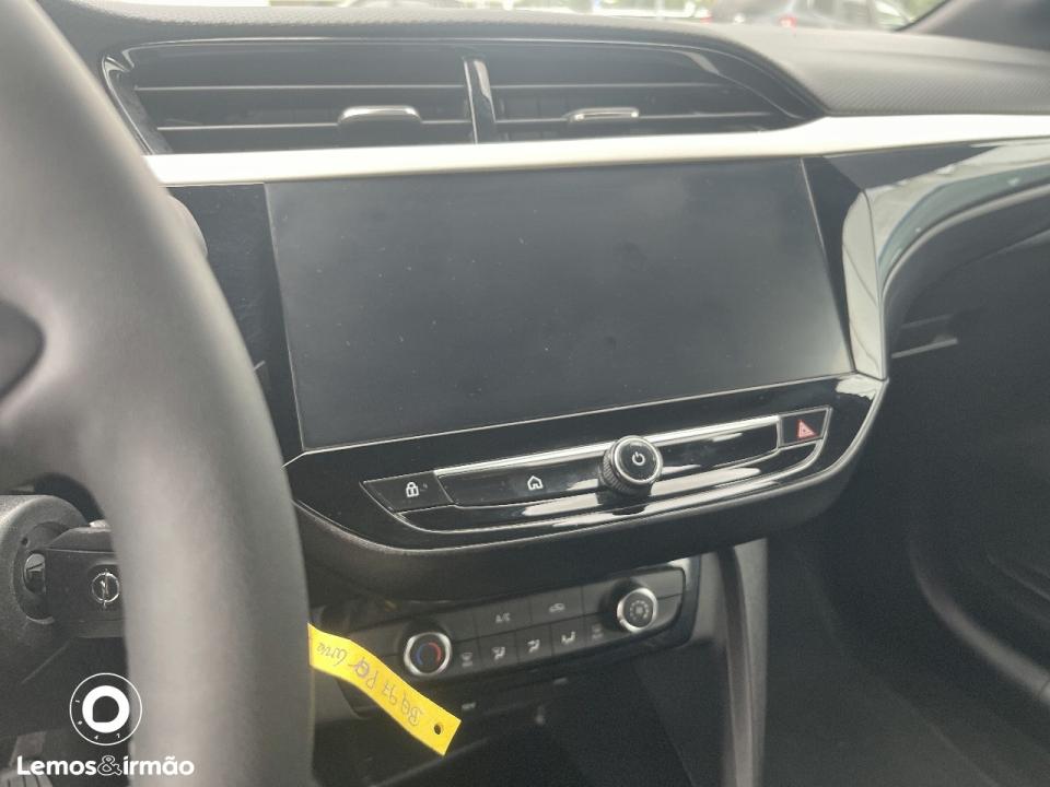opel-corsa-2025-gasolina-1199cc