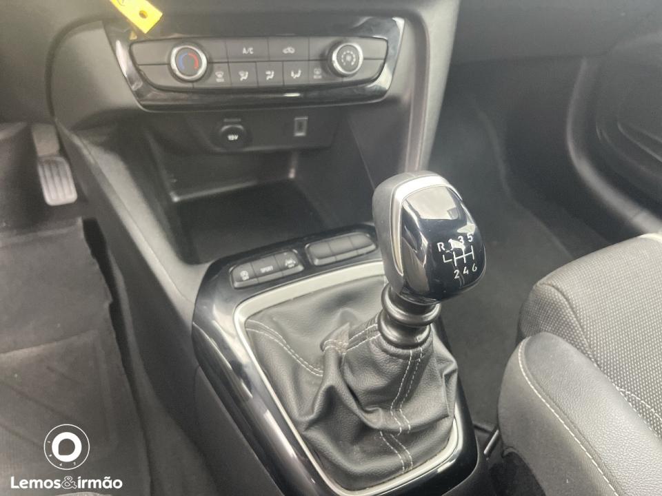 opel-corsa-2025-gasolina-1199cc