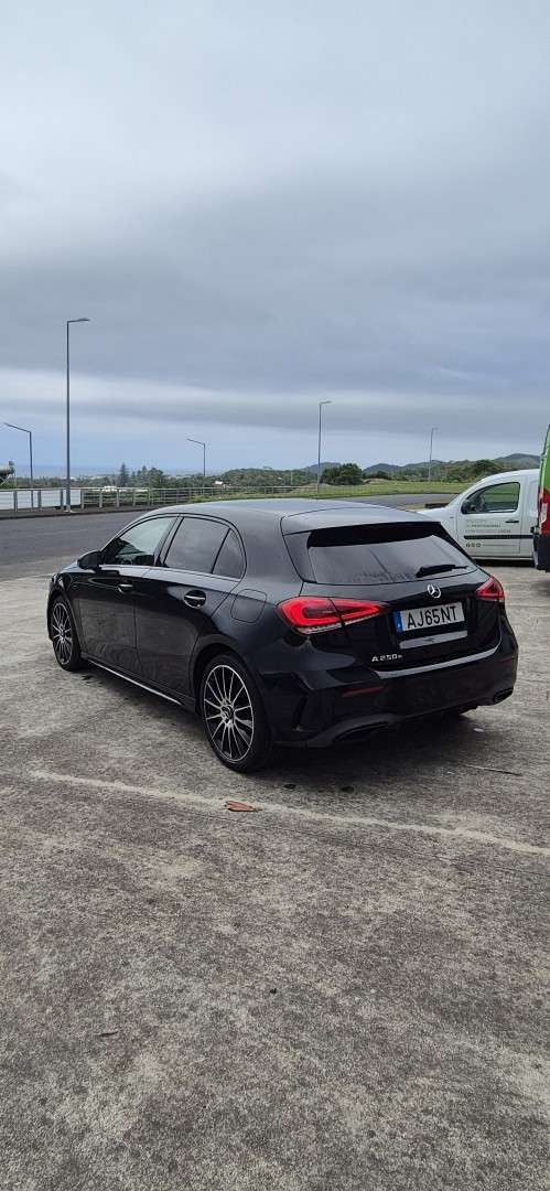 mercedes-benz-classe-a-2021-hibrido-1332cc