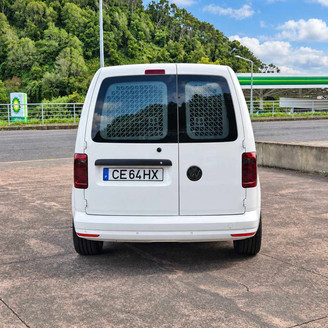 volkswagen-caddy-2016-diesel-1968cc
