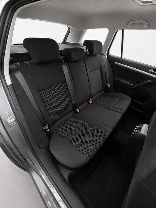 volkswagen-golf-1-6-tdi-2010-diesel-1598cc