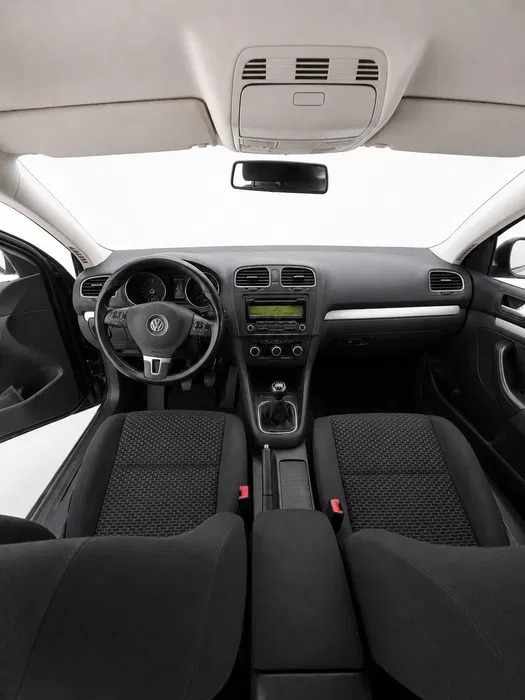 volkswagen-golf-1-6-tdi-2010-diesel-1598cc