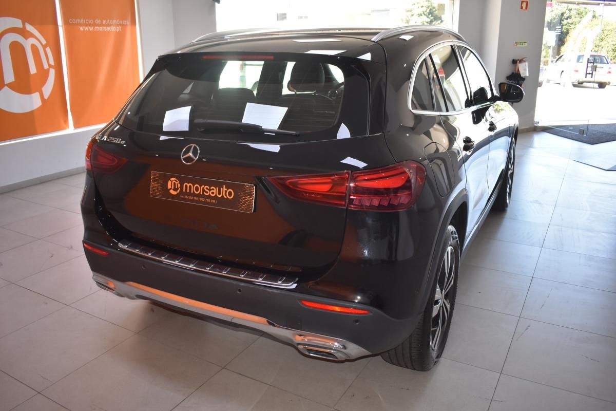 mercedes-benz-gla-2024-hibrido-a-gasolina-1332cc