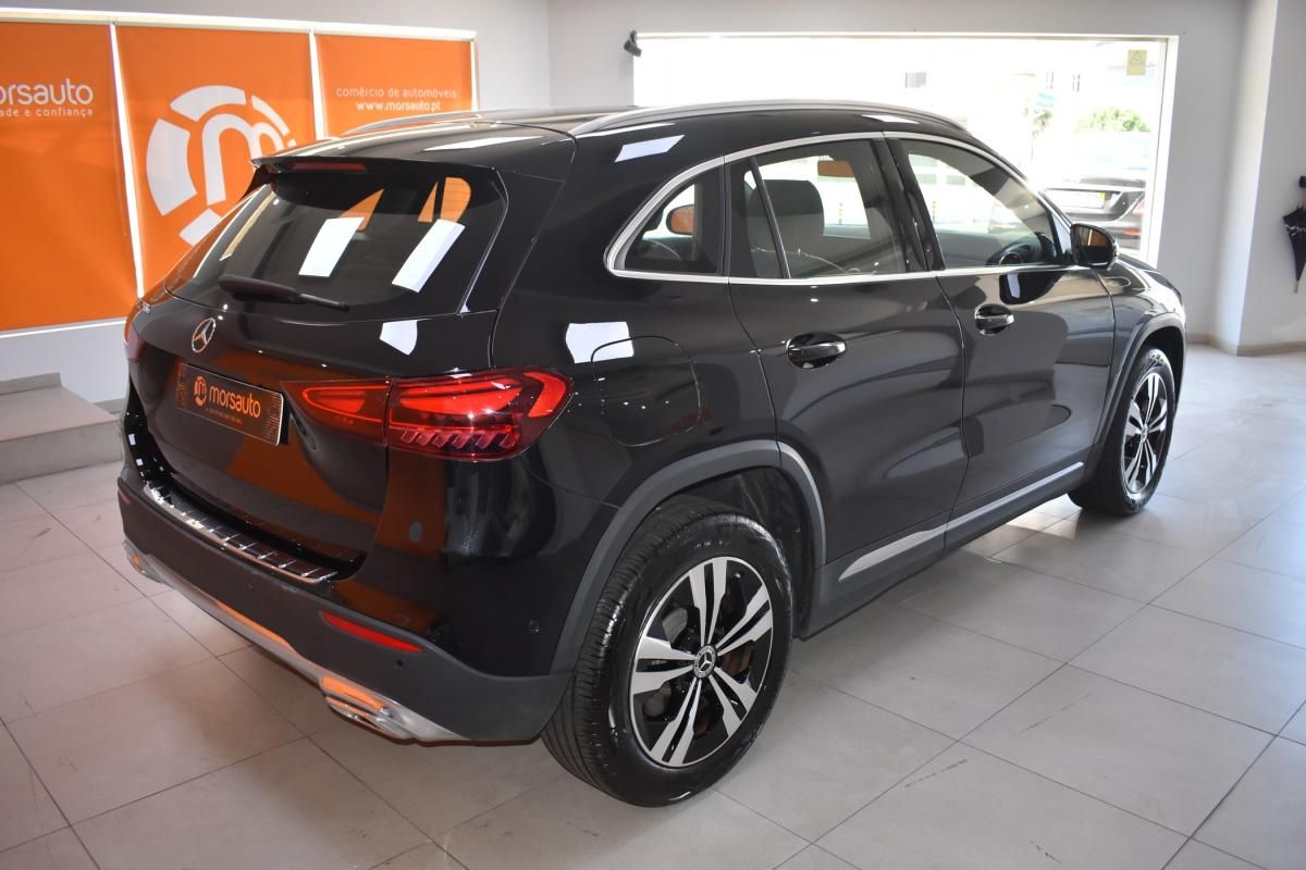 mercedes-benz-gla-2024-hibrido-a-gasolina-1332cc