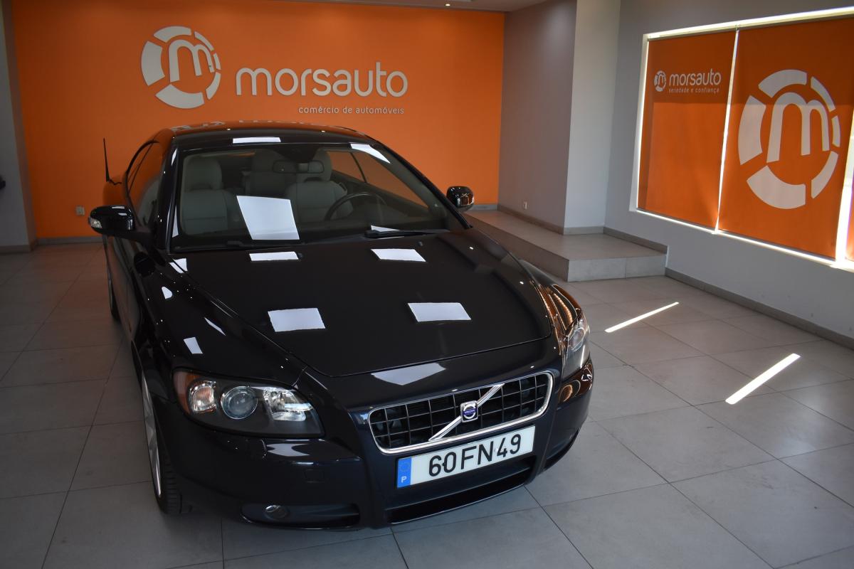 volvo-c70-2008-diesel-2400cc