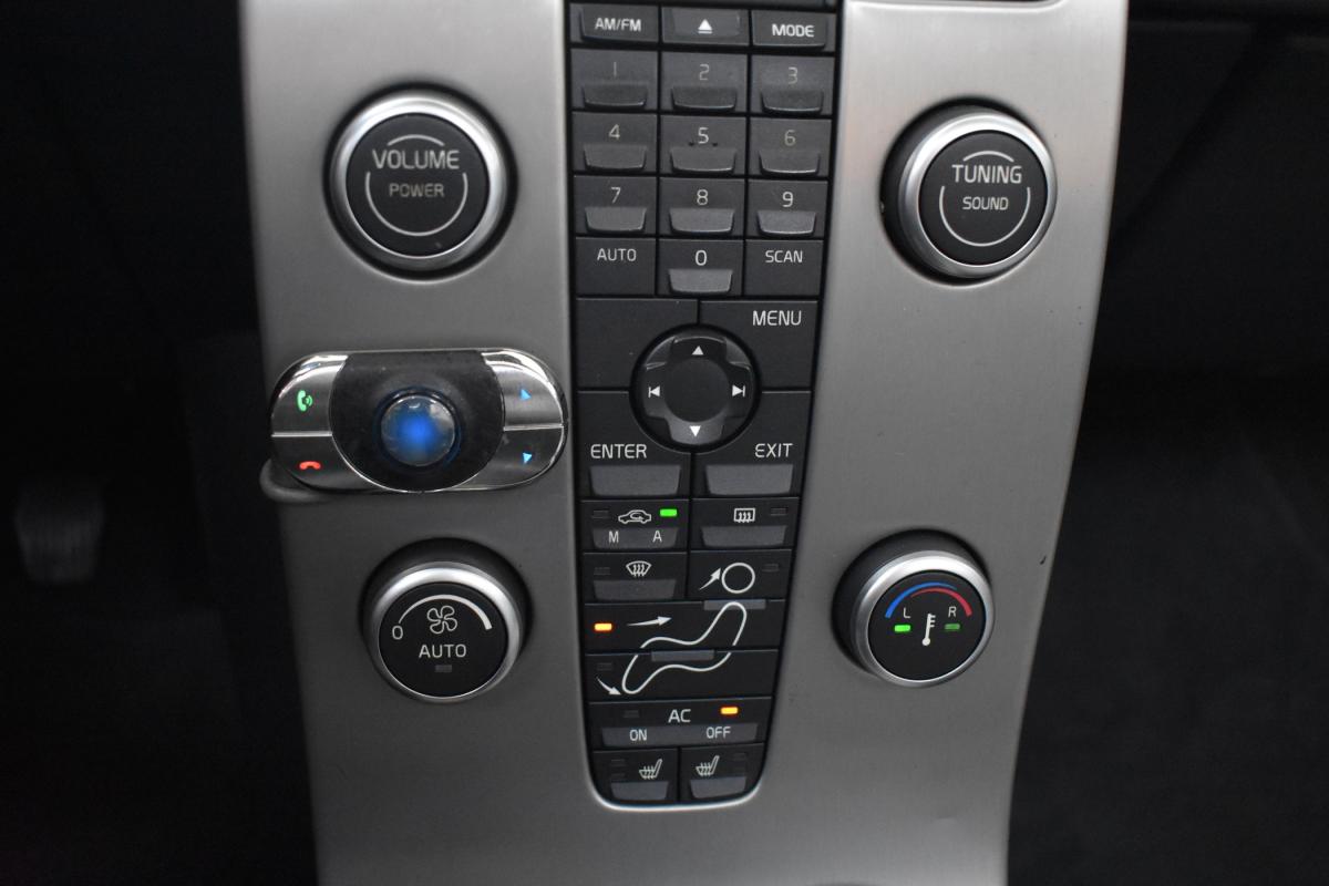 volvo-c70-2008-diesel-2400cc