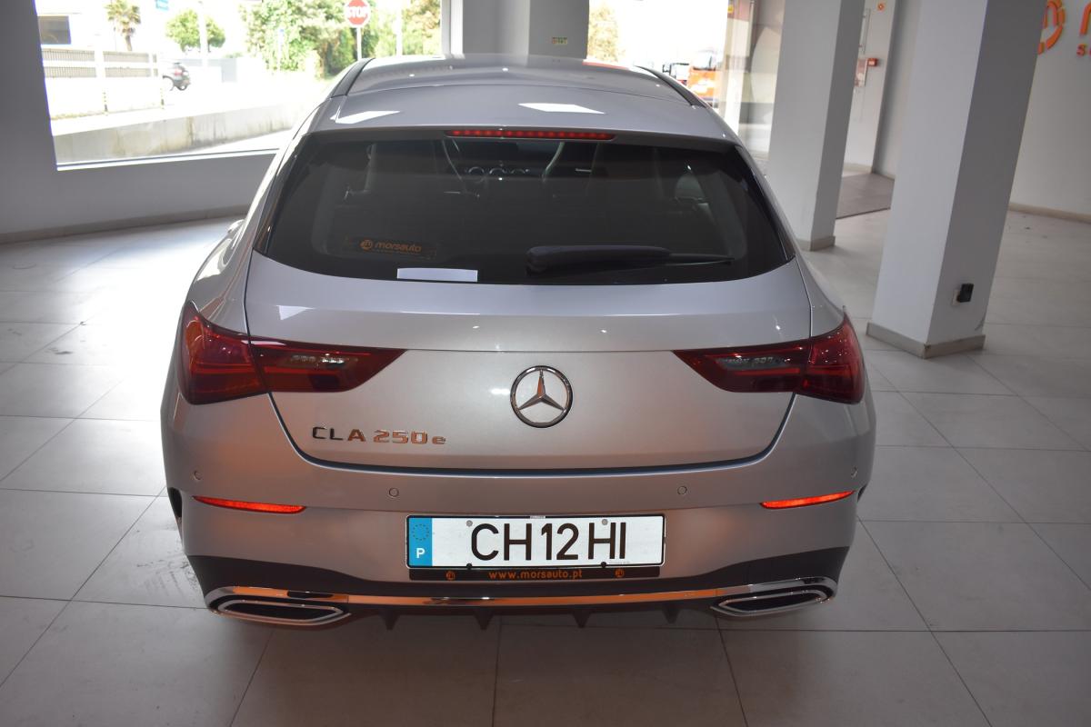 mercedes-benz-cla-2023-hibrido-a-gasolina-1332cc