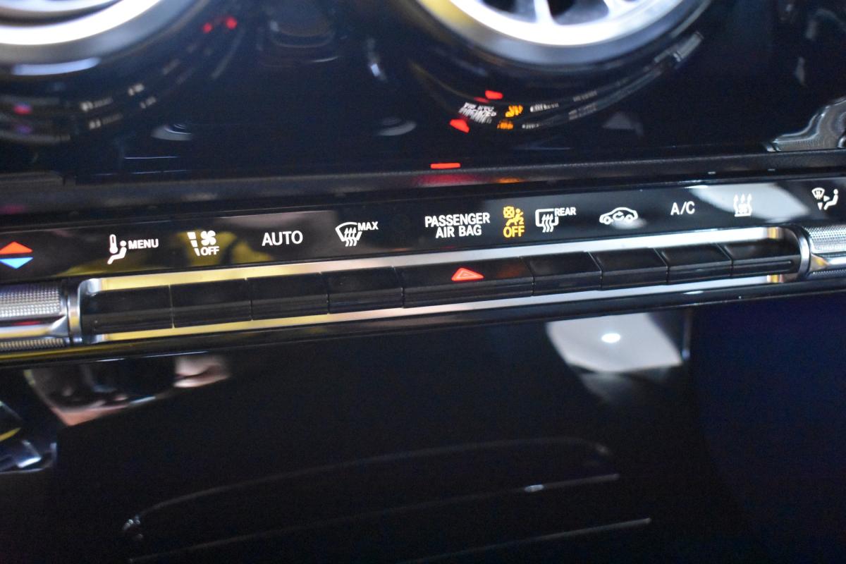 mercedes-benz-cla-2023-hibrido-a-gasolina-1332cc