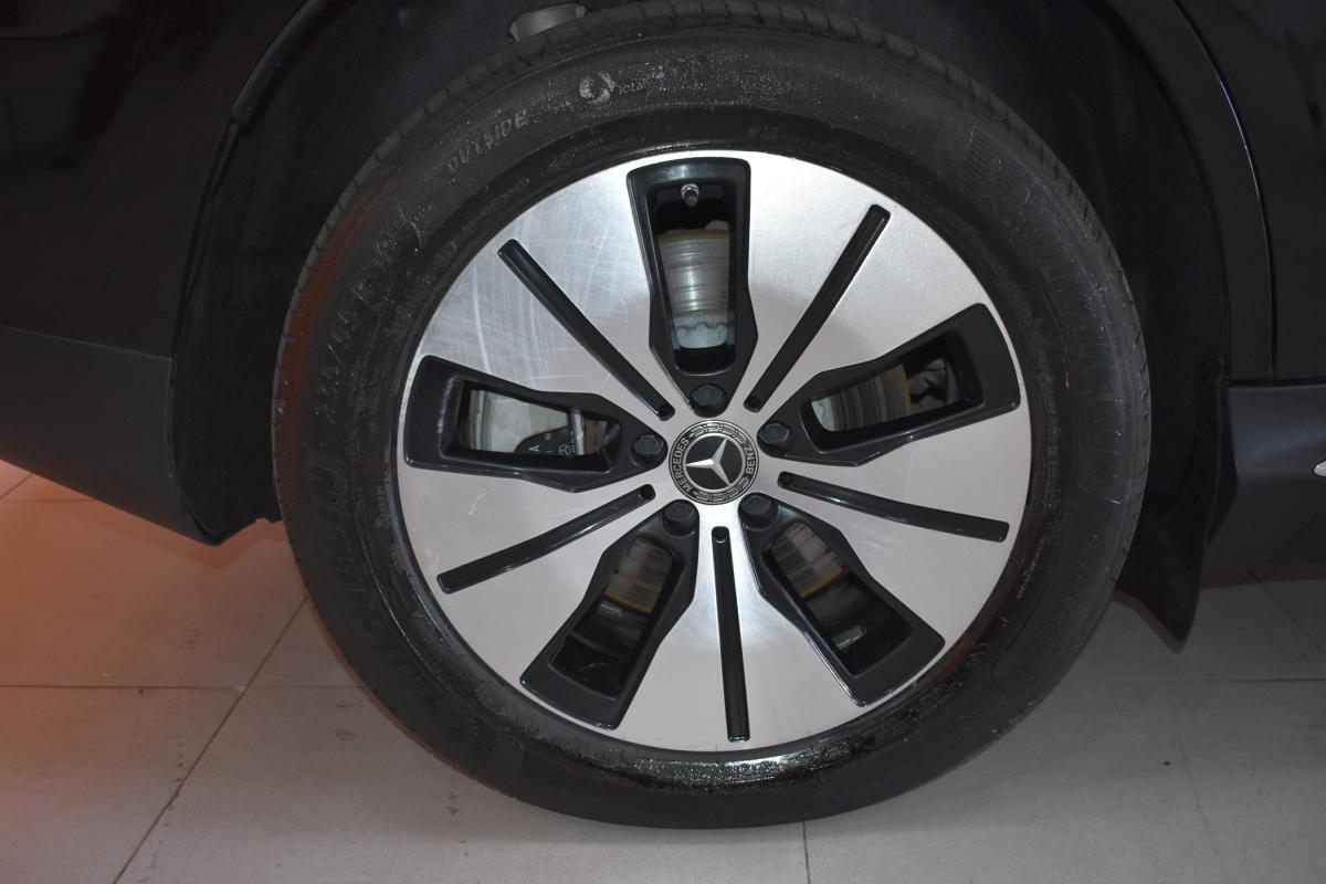 mercedes-benz-eqc-2023-eletrico-0cc