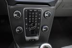 volvo-v40-cross-country-2014-diesel-1560cc