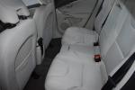 volvo-v40-cross-country-2014-diesel-1560cc