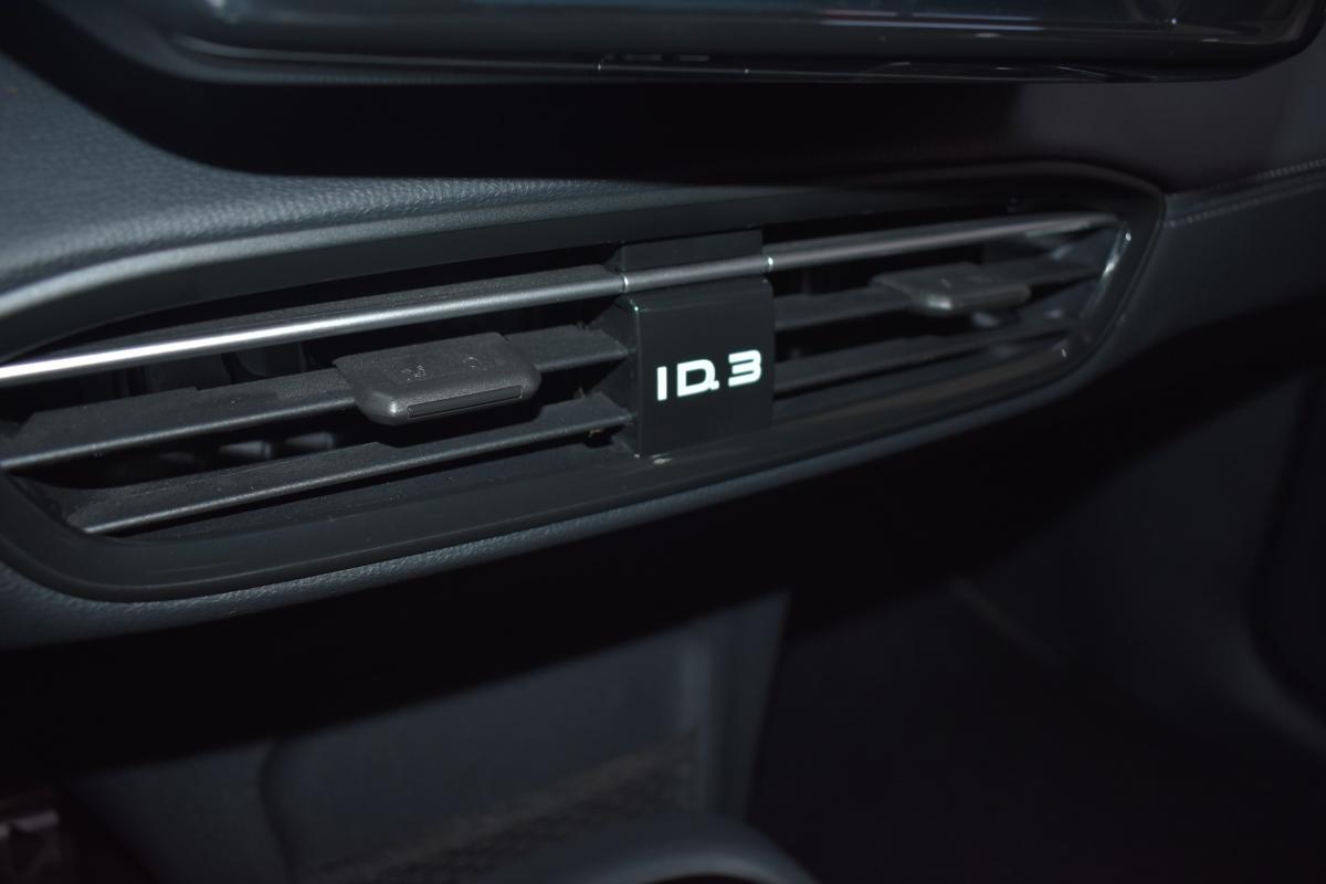 volkswagen-id-3-2024-eletrico-0cc