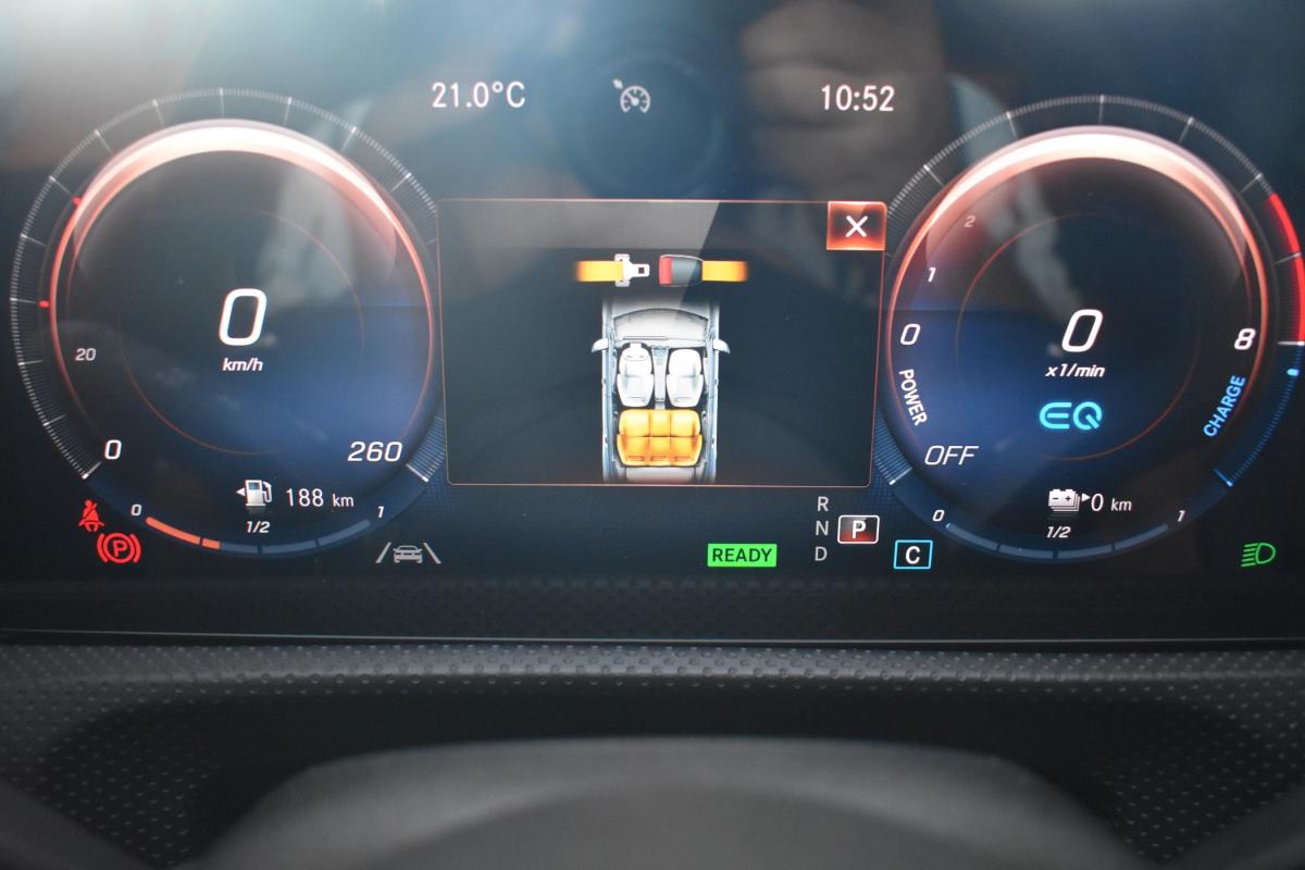 mercedes-benz-classe-a-2020-hibrido-a-gasolina-1332cc