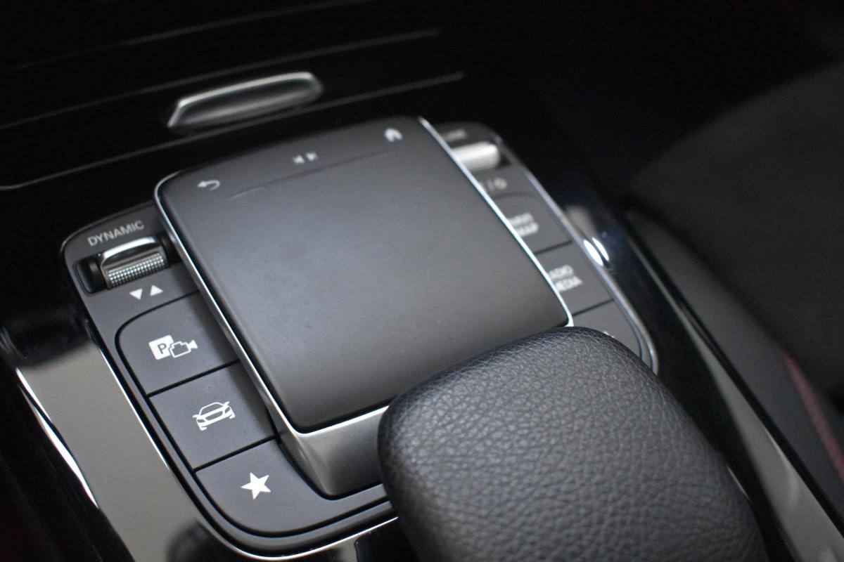 mercedes-benz-classe-a-2020-hibrido-a-gasolina-1332cc