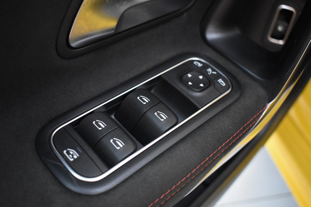 mercedes-benz-classe-a-2020-hibrido-a-gasolina-1332cc