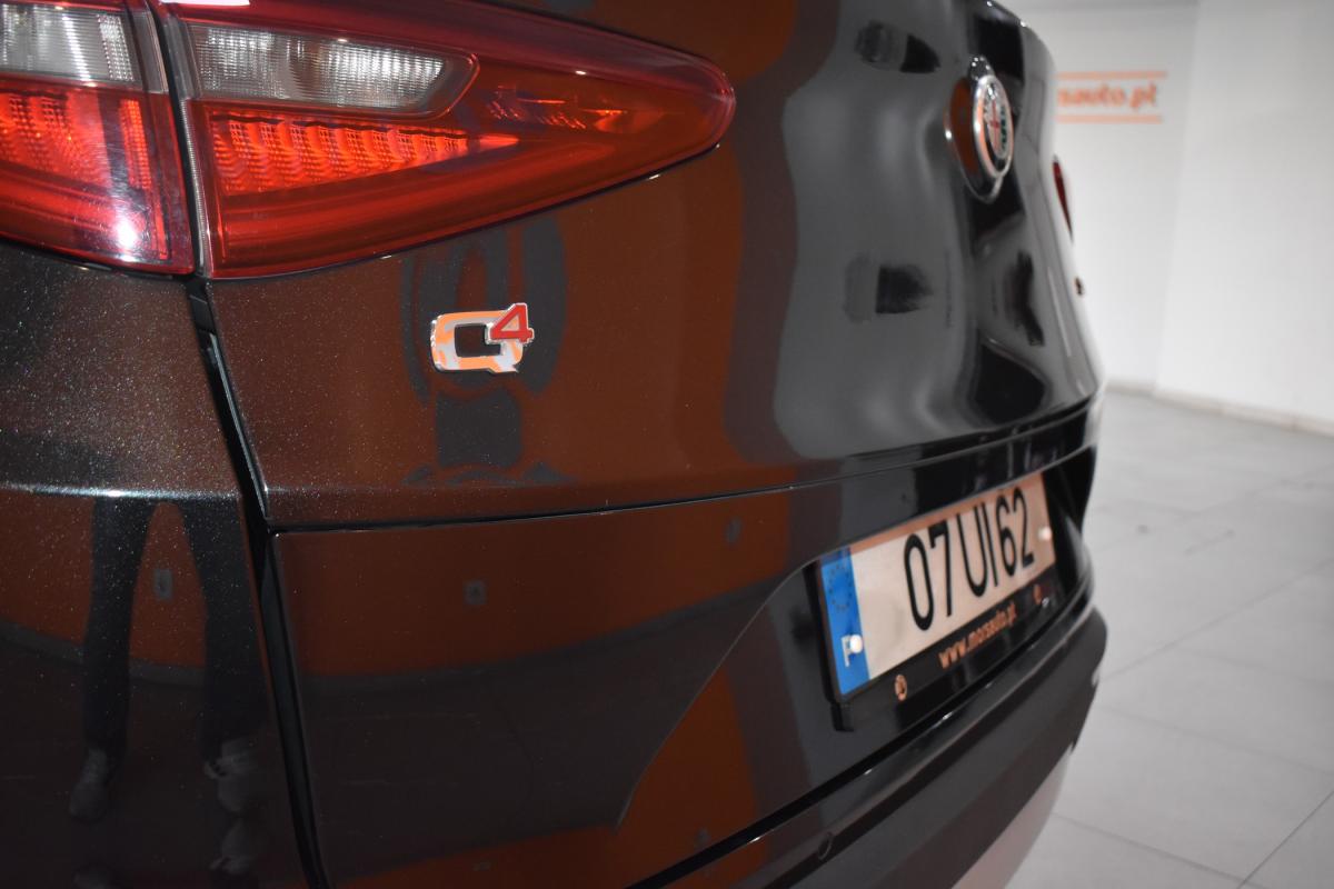 alfa-romeo-stelvio-2018-diesel-2143cc