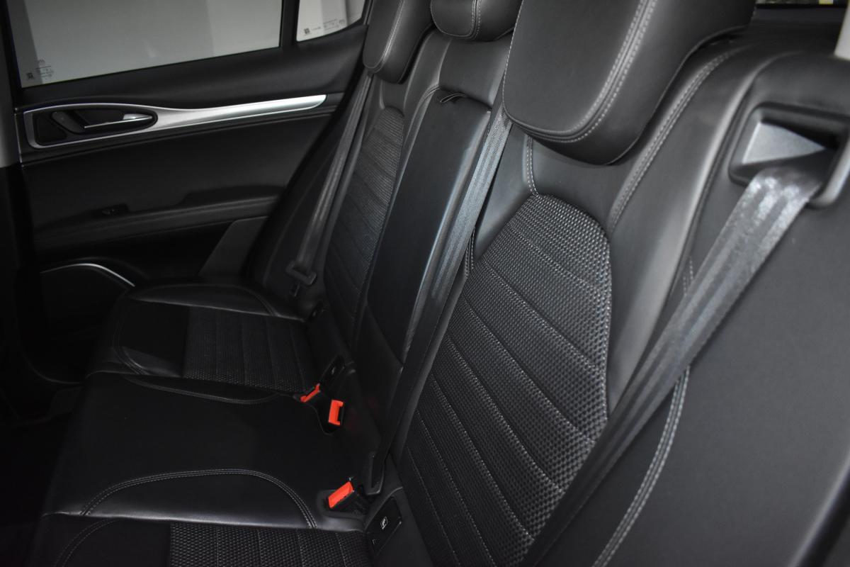 alfa-romeo-stelvio-2018-diesel-2143cc