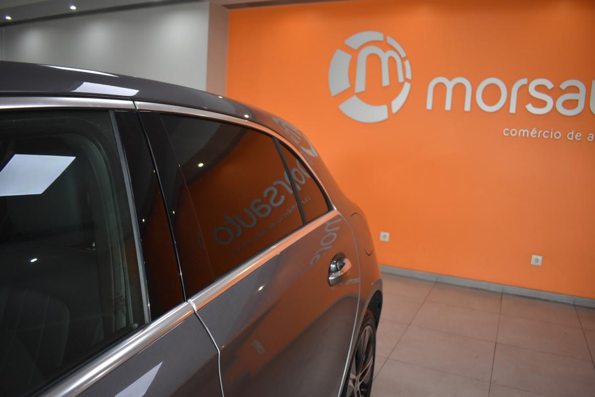 mercedes-benz-classe-a-2024-hibrido-a-gasolina-1332cc