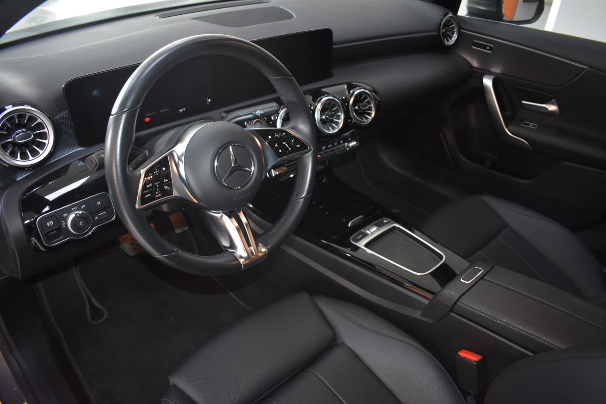 mercedes-benz-classe-a-2024-hibrido-a-gasolina-1332cc