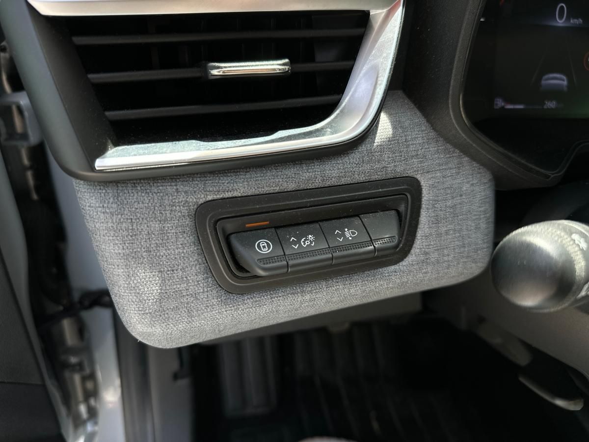 renault-clio-2025-gasolina-999cc