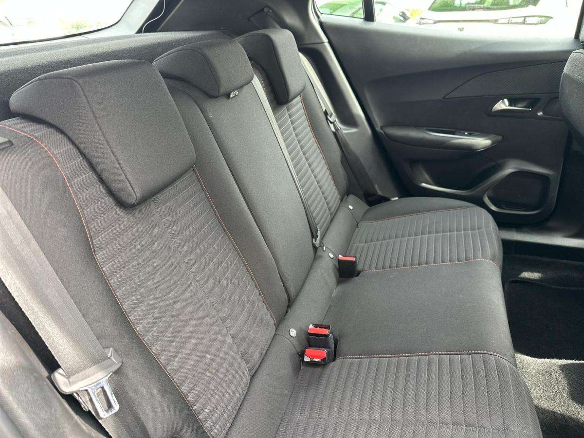 peugeot-2008-2022-gasolina-1199cc