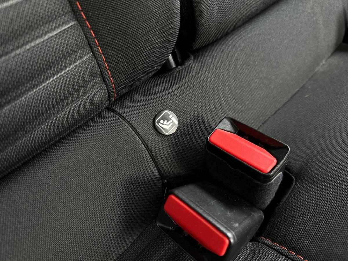 peugeot-2008-2022-gasolina-1199cc