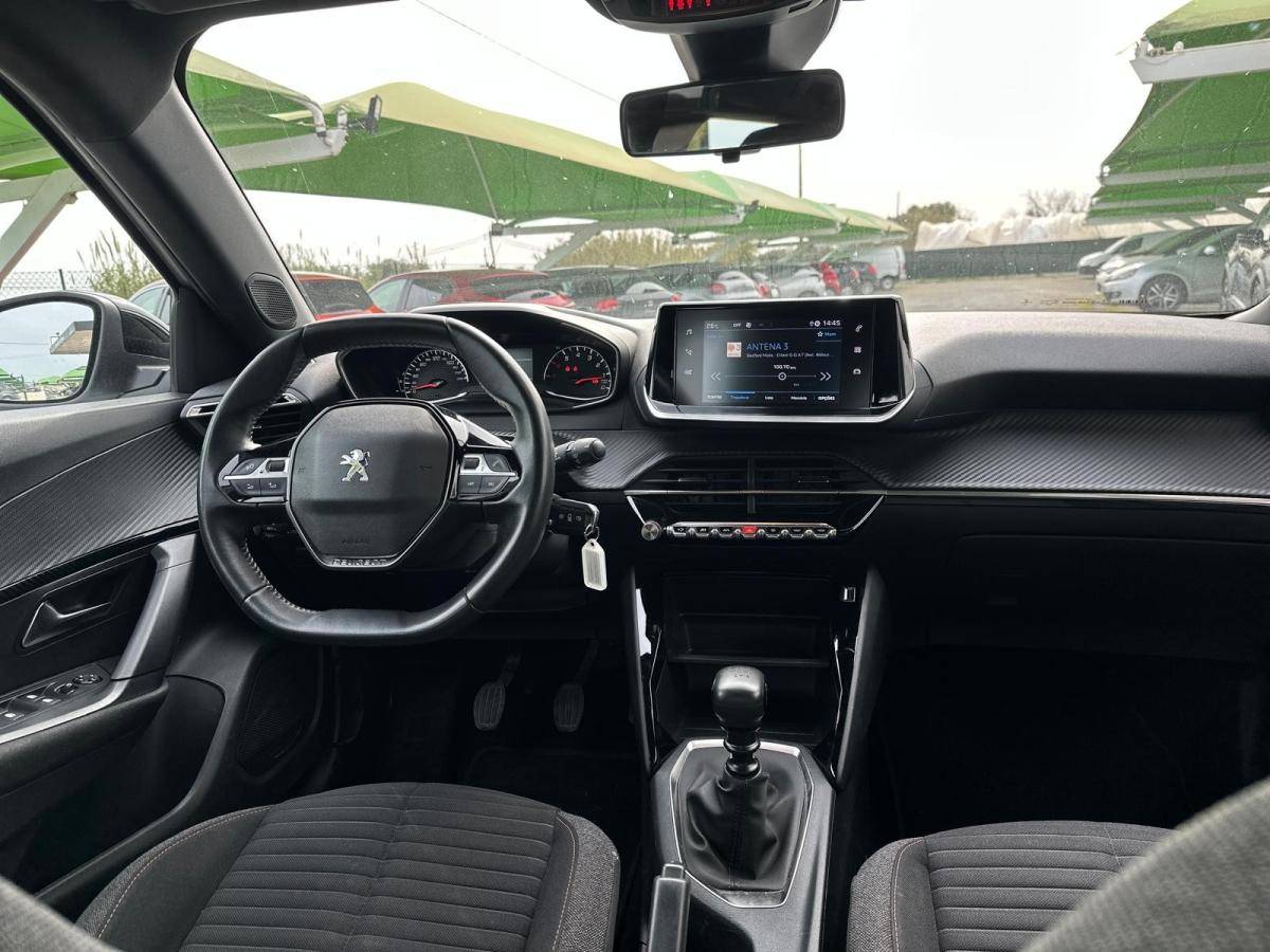peugeot-2008-2022-gasolina-1199cc