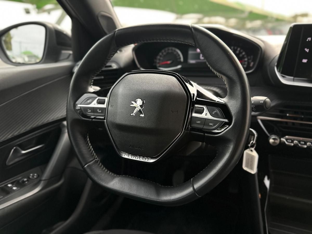 peugeot-2008-2022-gasolina-1199cc