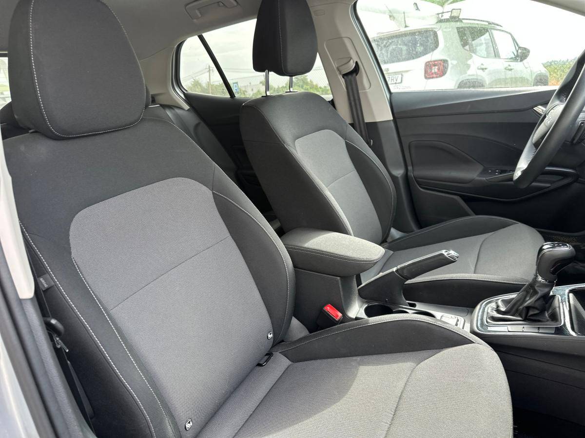 skoda-fabia-2025-gasolina-999cc