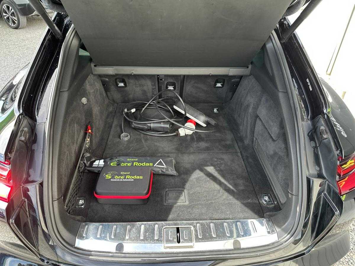 porsche-panamera-sport-turismo-2019-hibrido-a-gasolina-2894cc