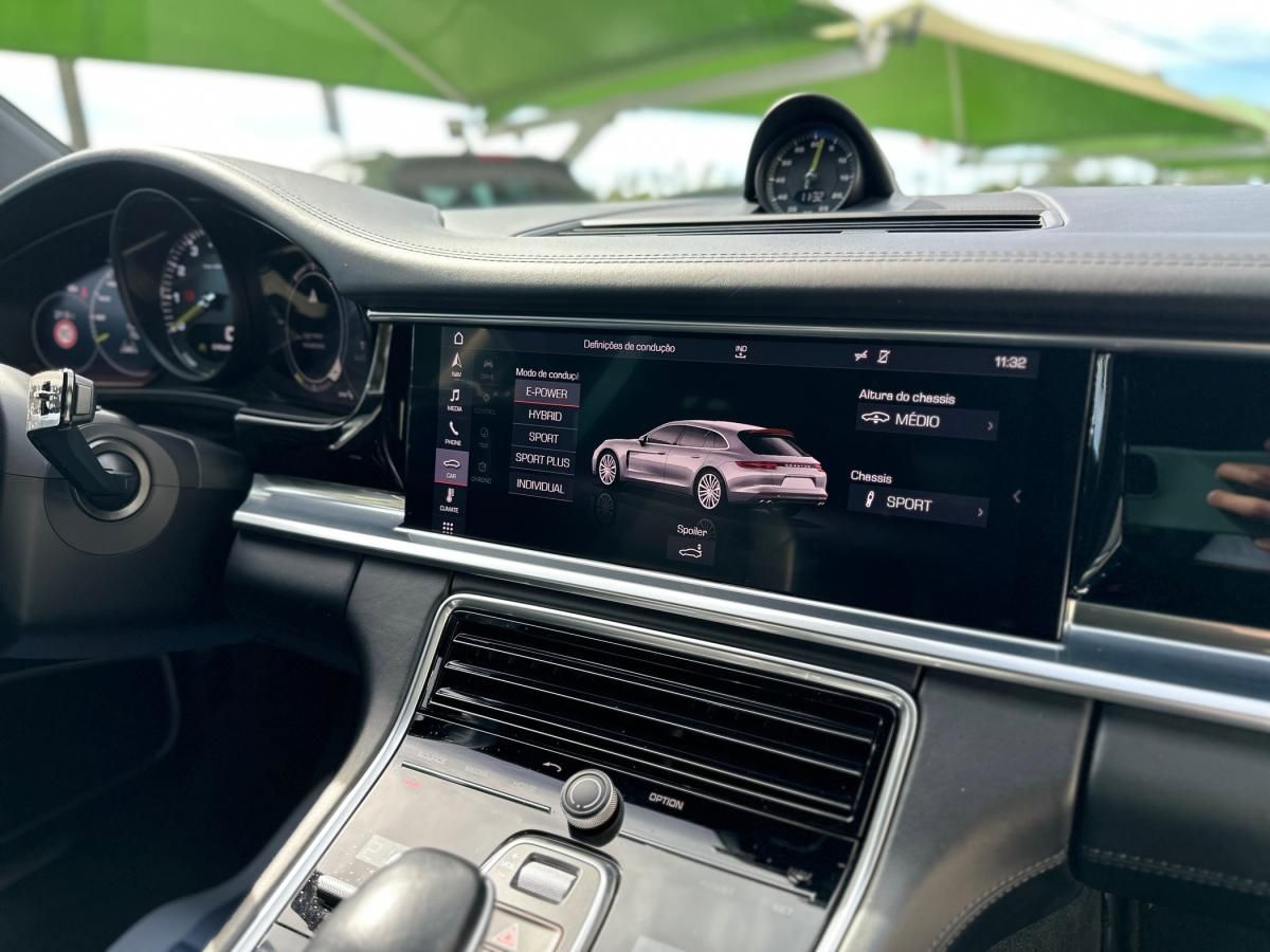 porsche-panamera-sport-turismo-2019-hibrido-a-gasolina-2894cc