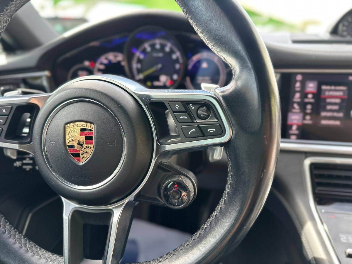 porsche-panamera-sport-turismo-2019-hibrido-a-gasolina-2894cc