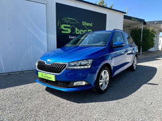 skoda-fabia-2022-gasolina-999cc