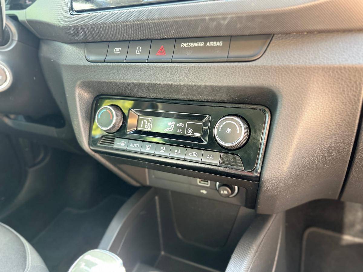 skoda-fabia-2022-gasolina-999cc