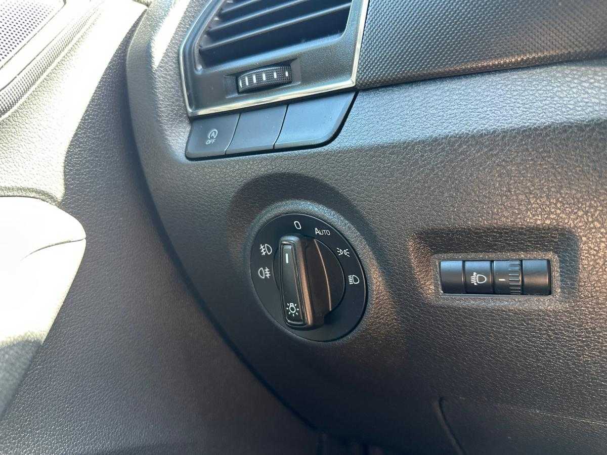 skoda-fabia-2022-gasolina-999cc
