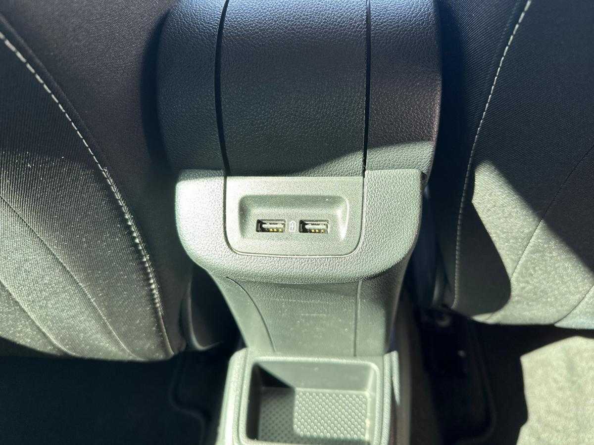 skoda-fabia-2022-gasolina-999cc
