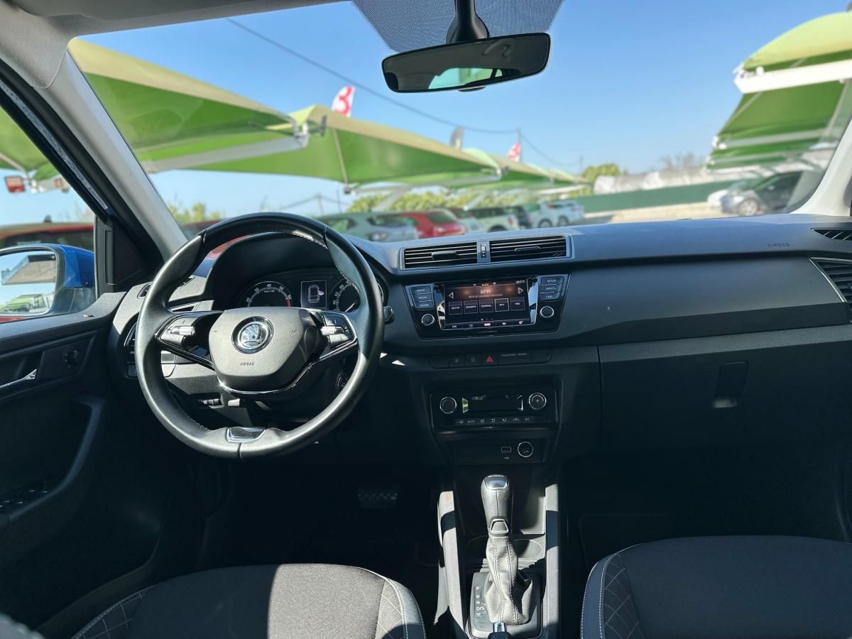 skoda-fabia-2022-gasolina-999cc