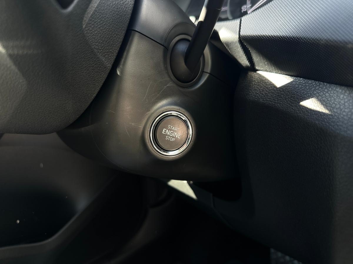 skoda-fabia-2022-gasolina-999cc
